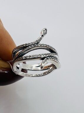 Pandora "Swirling Snake" Ring. Sterling Silver 925, size: 52 / 6